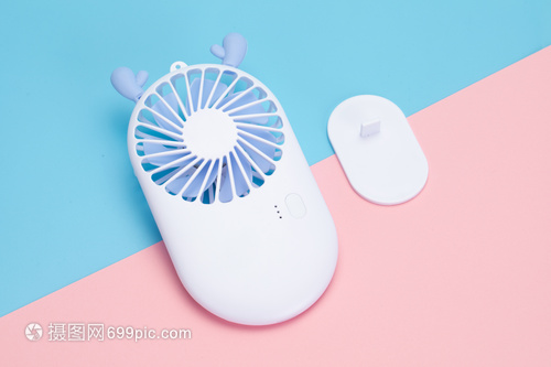 迷你小風(fēng)扇 小巧便攜的消暑利器